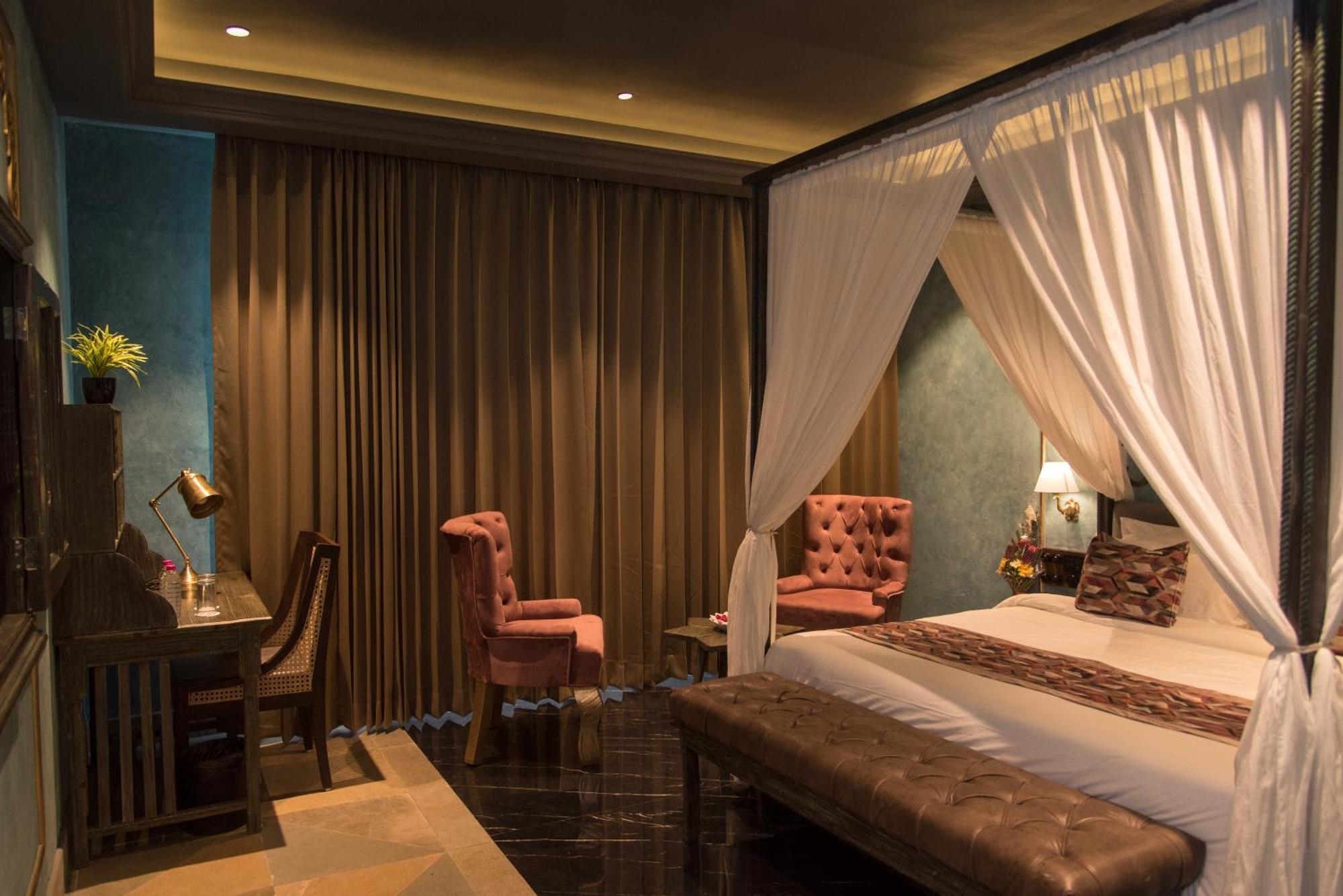 Historia Royal Hotel Udaipur Room photo